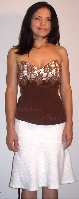 Date this nice looking Venezuela girl Ana from  N1258