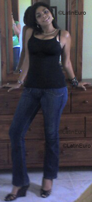 Date this funny Any Country girl Pamela from Santo Domingo N19