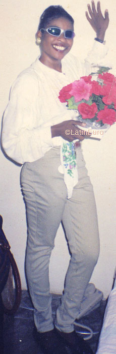 Date this sensual Jamaica girl Karen from  N2217