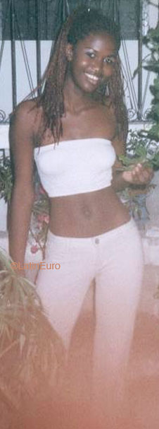 Date this georgeous Honduras girl Blanca from Choloma N2393