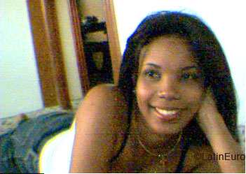 Date this passionate Any Country girl Yohanny from  N2524