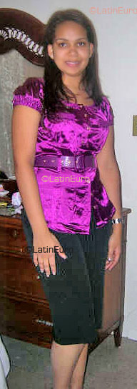 Date this exotic Any Country girl Estivalys from  N255