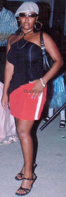 Date this gorgeous Any Country girl Raquel from  N2593