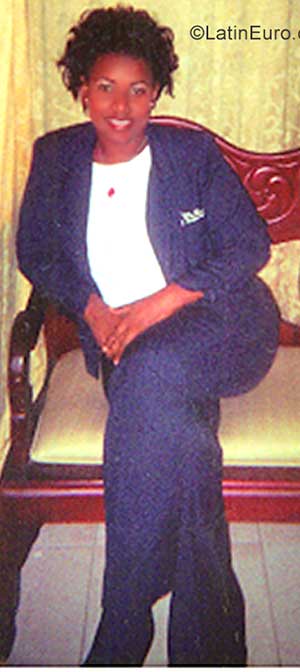 Date this voluptuous Any Country girl Isabel from  N276