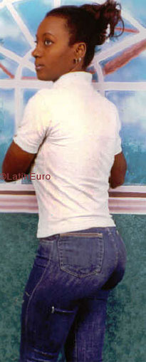 Date this athletic Any Country girl Maria from  N2770