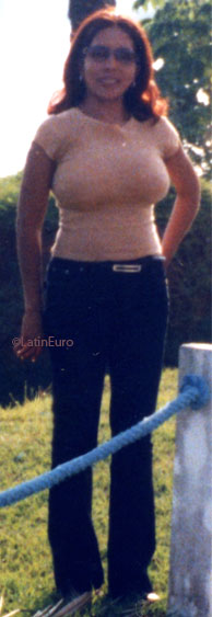 Date this nice looking Panama girl Melanie from  N330