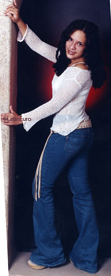 Date this exotic Honduras girl Ledy from  N3160