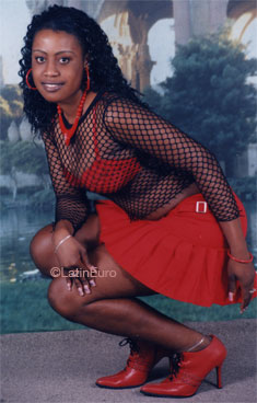 Date this foxy Jamaica girl Yaneken from Kingston N3178