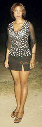 Date this gorgeous Any Country girl Rosy from  N3226