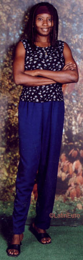 Date this nice looking Jamaica girl Etta from  N3433