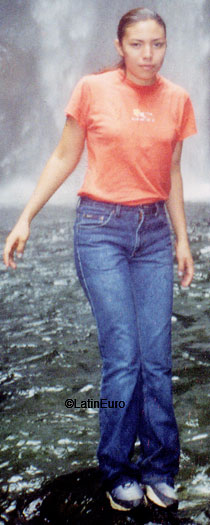 Date this attractive Honduras girl Marisol from  N3502