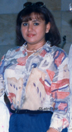 Date this nice looking Honduras girl Carlota from San Pedro Sula N3532