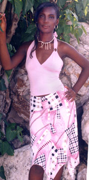 Date this gorgeous Jamaica girl Raschel from Montego Bay N3571