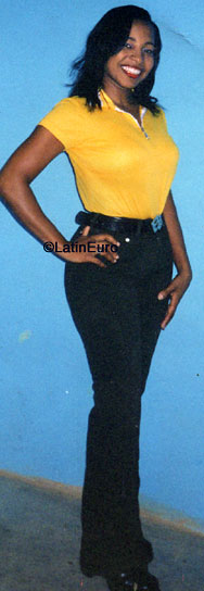 Date this voluptuous Guatemala girl Yasures from  N3590