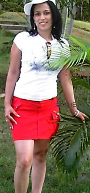 Date this foxy Any Country girl Katia from  N980