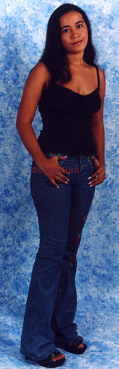 Date this attractive Brazil girl Luciana from BELEM B6740