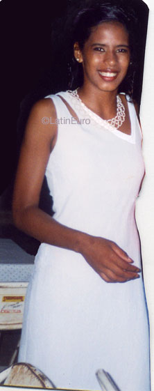 Date this hot Brazil girl Cindreia from PEDRA PRETA B8390