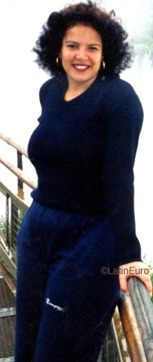 Date this stunning Brazil girl Ana from QUADRA B8499