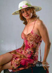 stunning Any Country girl  from  N3096