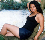 good-looking Honduras girl  from  N3352