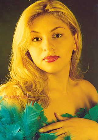 Date this fun Brazil girl Eriudiuar from ACAILANDIA B9905