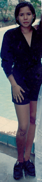 Date this charming Brazil girl Lidiane from GUADALUPE B9927