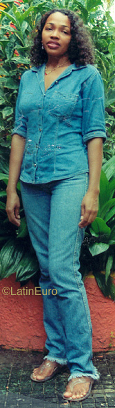 Date this nice looking Brazil girl Maria from MACAPA B9926