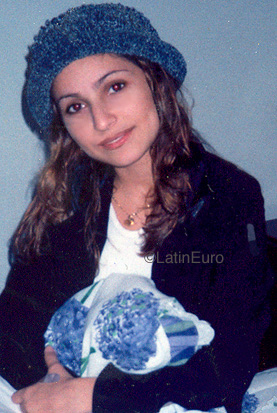 Date this happy Brazil girl Priscila from MACAE B9995