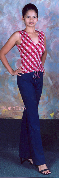 Date this good-looking Honduras girl Rubia from Olancho N3820