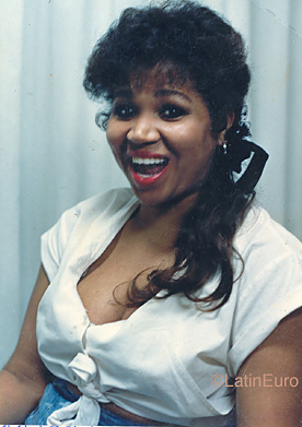 Date this attractive Brazil girl Valdinete from ALTOS B9878