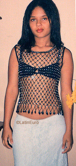 Date this fun Brazil girl Elba from CATUJI B9748