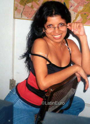Date this happy Brazil girl Neila from BARRA B9849