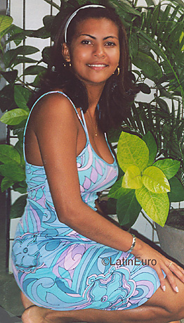 Date this hard body Brazil girl Renata from FORTALEZA B9772