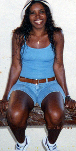 Date this nice looking Brazil girl Lucifer from ISABEL B9652