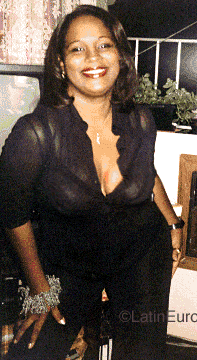 Date this delightful Brazil girl Perolamy from  B9701