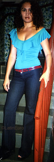 Date this sensual Brazil girl Iraeide from BRASILIA B9605