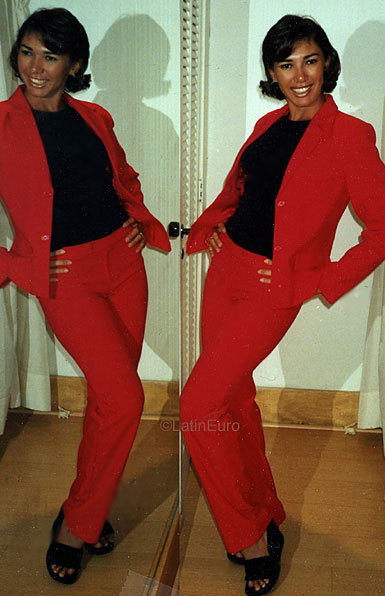 Date this cute Brazil girl Marcia from RIO DE JANEIRO B9599