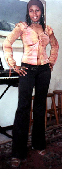 Date this happy Brazil girl Rosemeire from  B9364