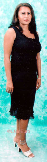 Date this voluptuous Brazil girl Cely from QUADRA B9392