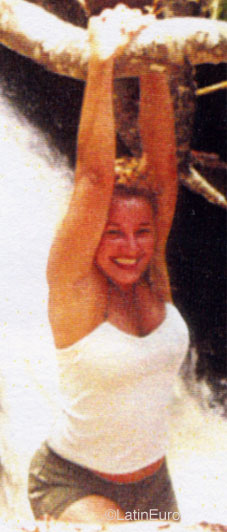 Date this athletic Brazil girl Maria from FORTALEZA B9024