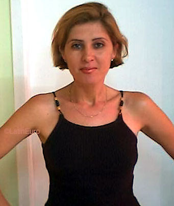 Date this voluptuous Brazil girl Rosangela from SALVADOR B9031