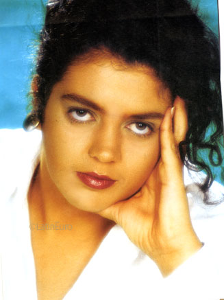 Date this young Brazil girl Geisa from  B8849