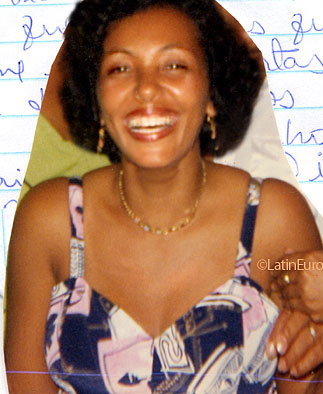 Date this funny Brazil girl Miralva from SALVADOR B8800