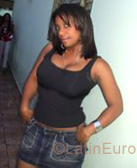 Date this hot Brazil girl Ariadiny Cristina from Uberlandia BR156