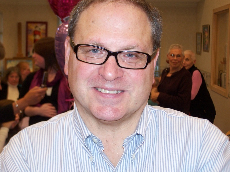 Date this charming United States man Howard from Boston BR192