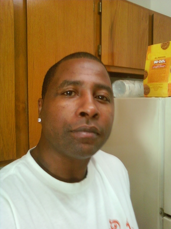 Date this fun United States man Hersheyhammer from columbia US284