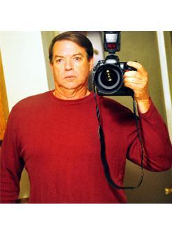 Date this exotic United States man Darrell from Denver US308