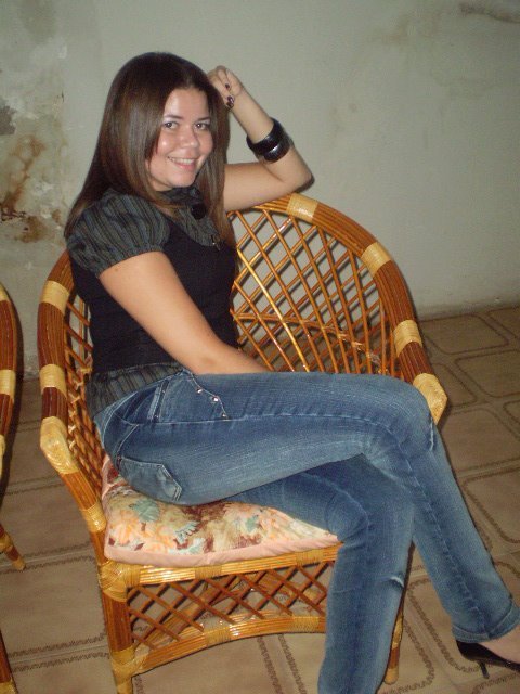 Date this charming Brazil girl PAULA from SOUSA BR248