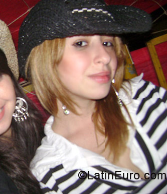 Date this beautiful Brazil girl Patricia from Iepe BR283