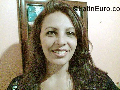 Date this passionate Brazil girl Joseane from Curitiba BR293